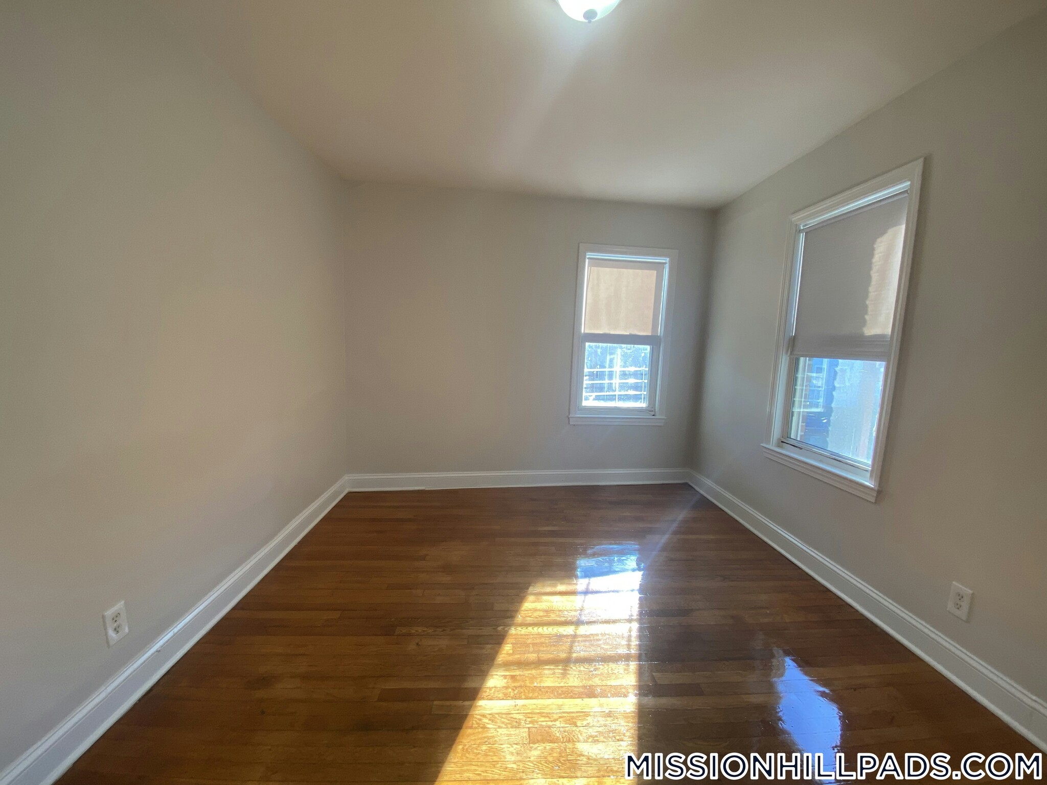 Building Photo - 184 Walnut Ave