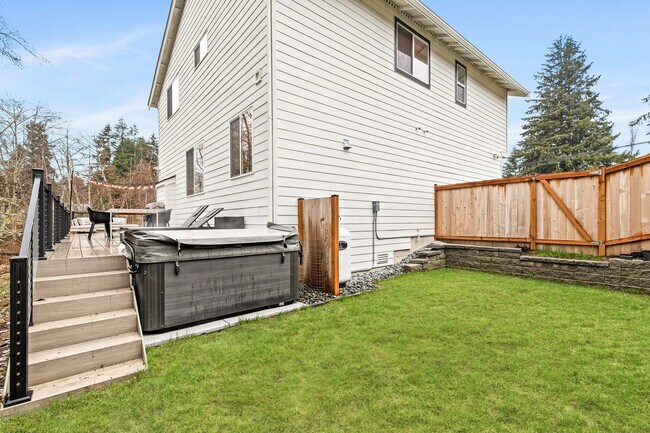Building Photo - 10104 Dakota Way