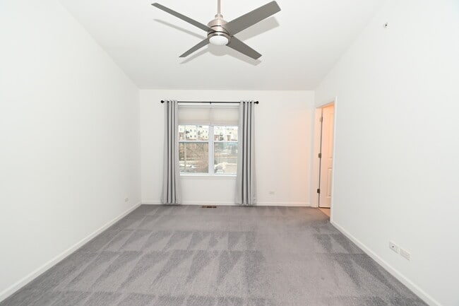 Building Photo - 8602 Ferris Ave