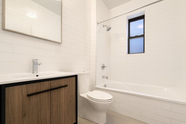 Building Photo - 611 W 137th St