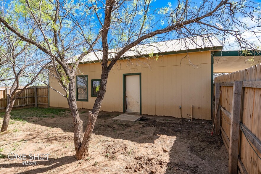 Building Photo - 542 McCartney Ln