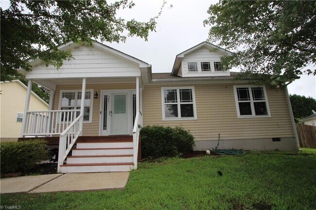 Building Photo - 485 Mae Stone Dr