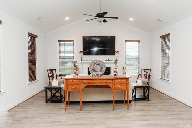 Building Photo - 177 Villa Oak Cir