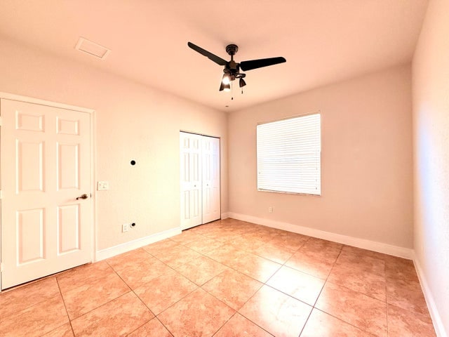 Building Photo - 888 Quartz Terrace