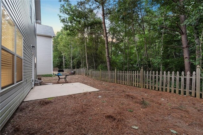 Building Photo - 613 Stonehurst Ln