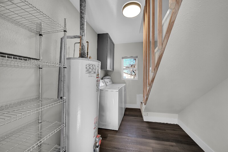 Building Photo - 660 Hickory St