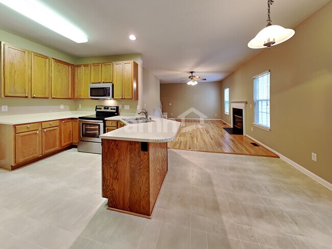 Building Photo - 8413 Astwell Ct