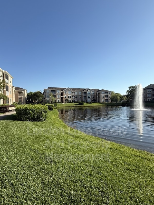 Building Photo - 7990 Baymeadows Rd