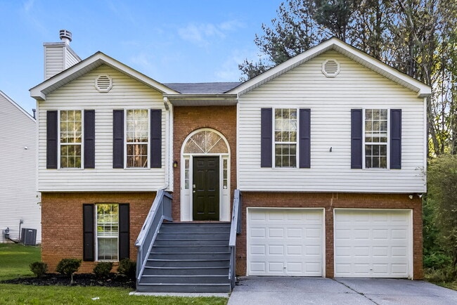 Building Photo - 3703 Crescent Hill Ln