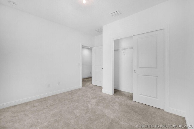 Building Photo - 540 Sanderling Cir