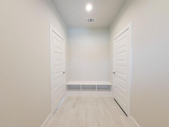 Building Photo - 23622 Iris Field Ct