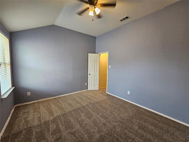 Building Photo - 2408 Finch Dr