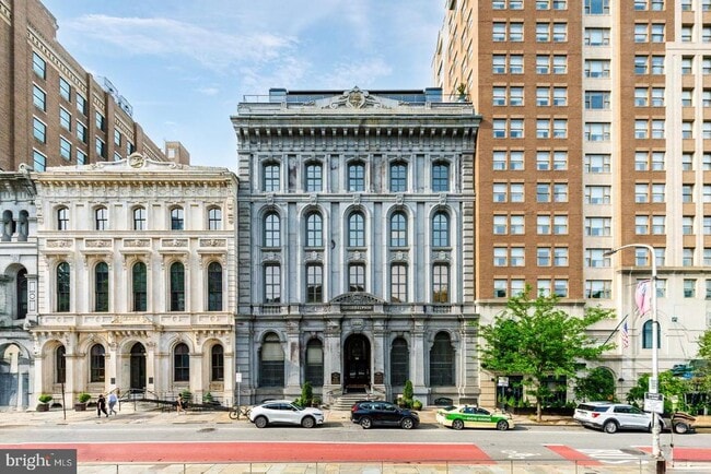 Building Photo - 421 Chestnut St