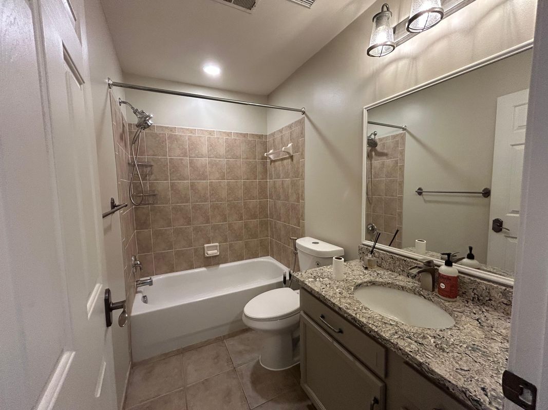 Building Photo - 4035 Cornerstone Dr