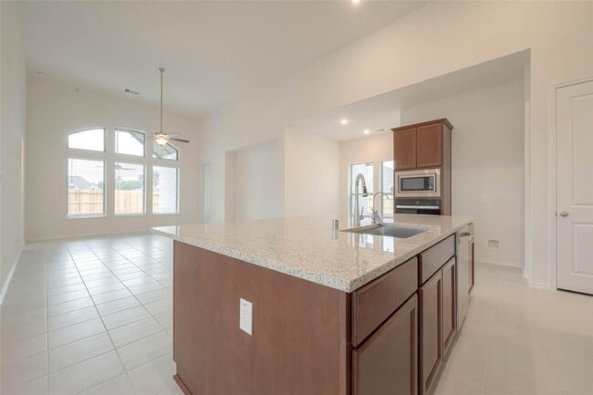 Building Photo - 1343 Vinter Mdws Ln