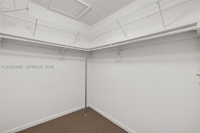 Building Photo - 1284 W 44th Pl