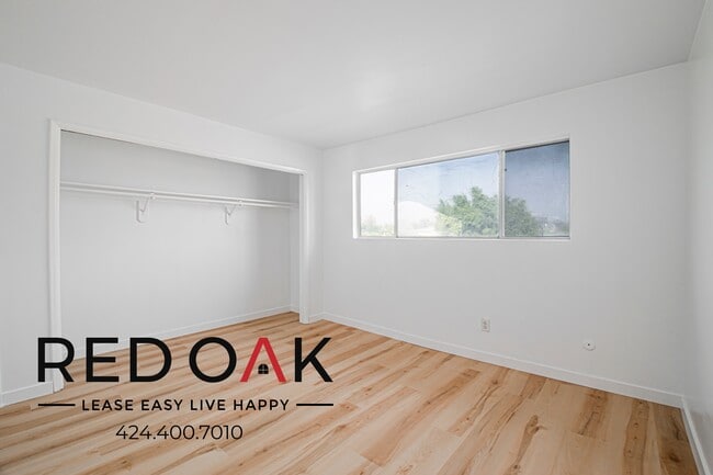 Building Photo - 401 Raymond Ave