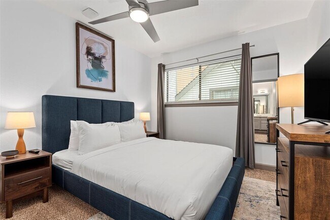 Building Photo - 7710 Main St