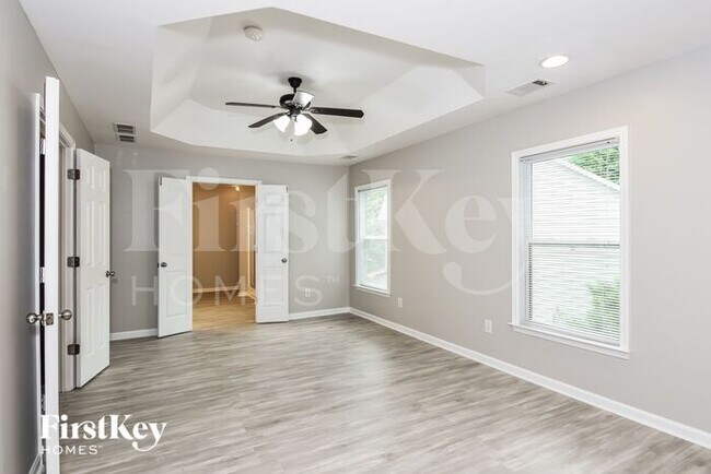 Building Photo - 3835 Green Ridge Ct