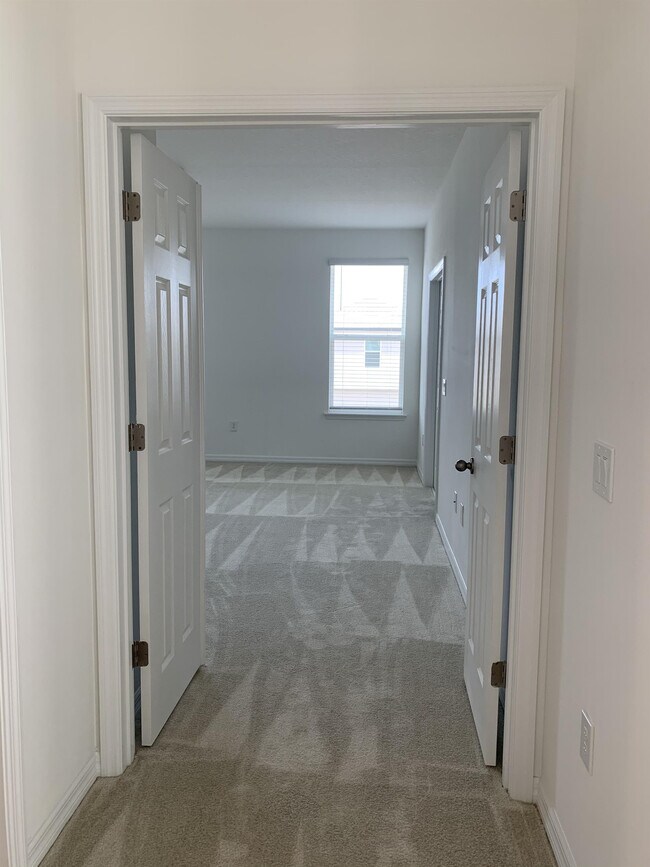 Building Photo - 10360 Austrina Oak Lp