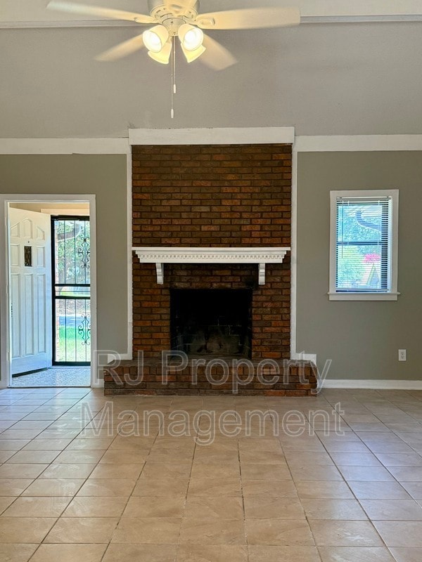 Building Photo - 4521 Stony Point Dr