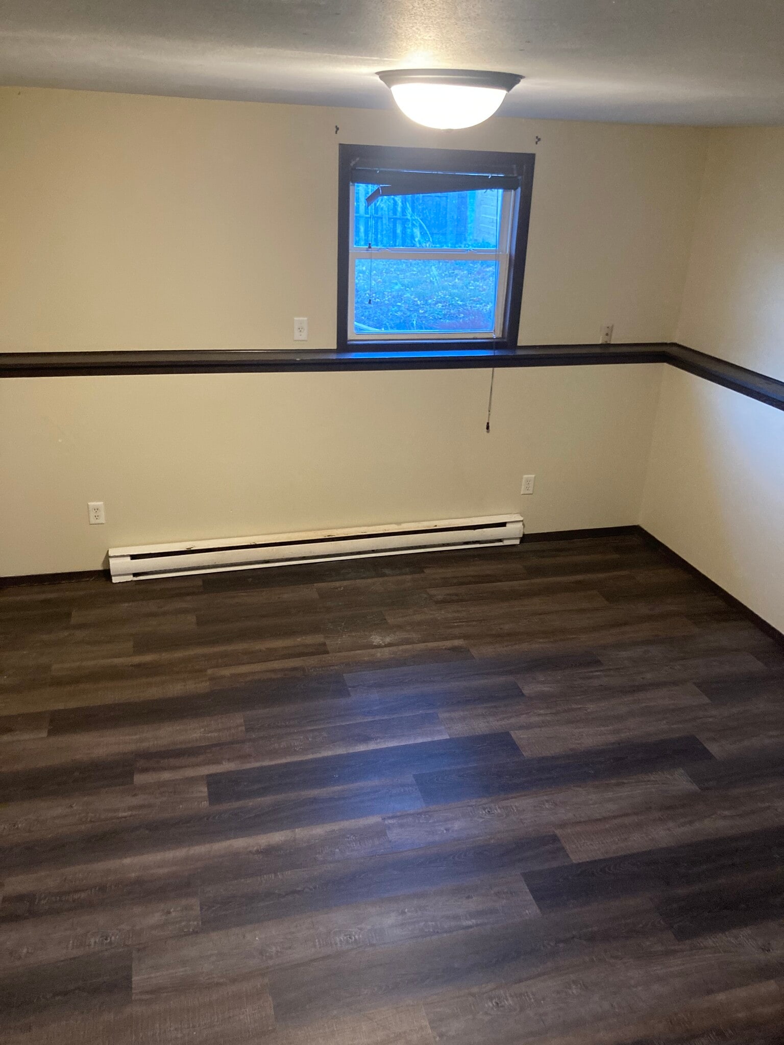 Building Photo - 342 Joseph St