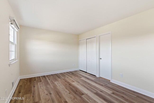 Building Photo - 40 Greenwood Loop Rd