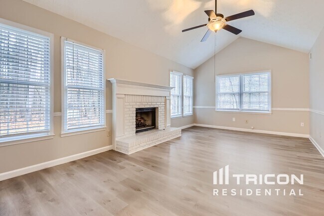Building Photo - 255 Mercedes Trail