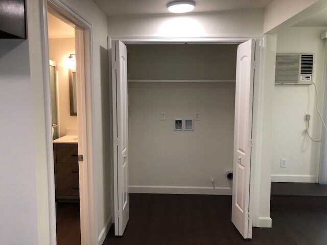 Laundry hook ups for full size machines - 9333 Lomita Dr
