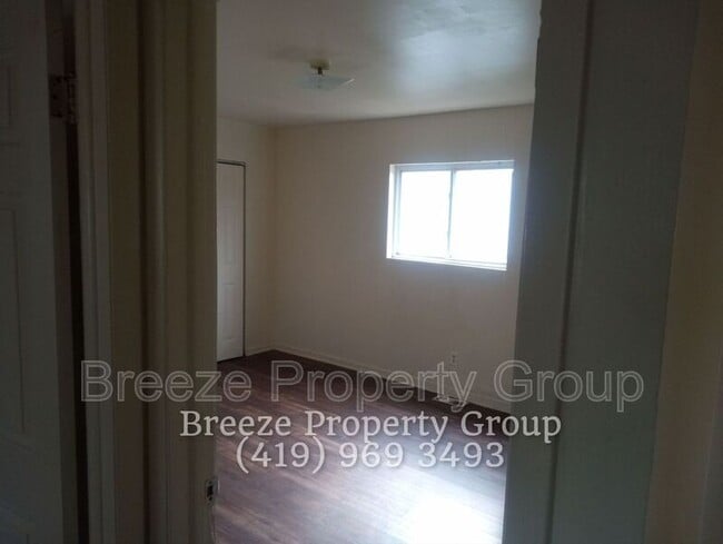 Building Photo - 1531 Freedom St