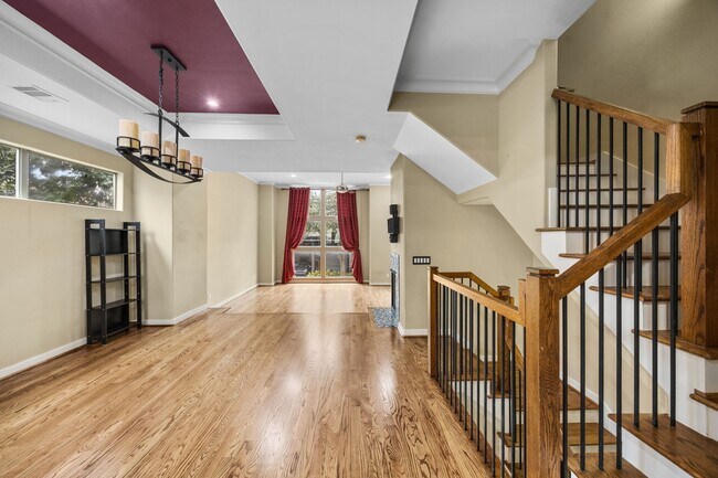 Building Photo - 510 Jackson Hill St