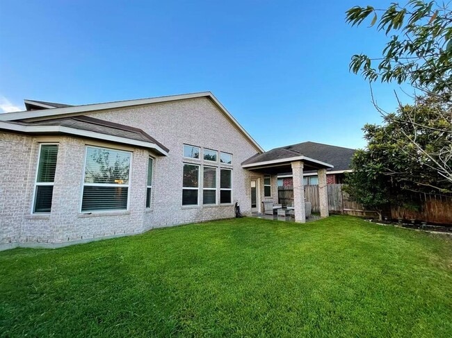 Building Photo - 3523 Canton Hills Ln