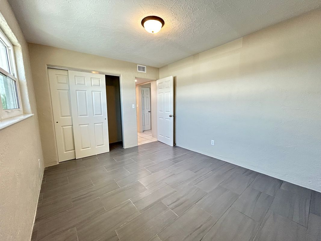 Building Photo - 1740 Ocean Shore Blvd