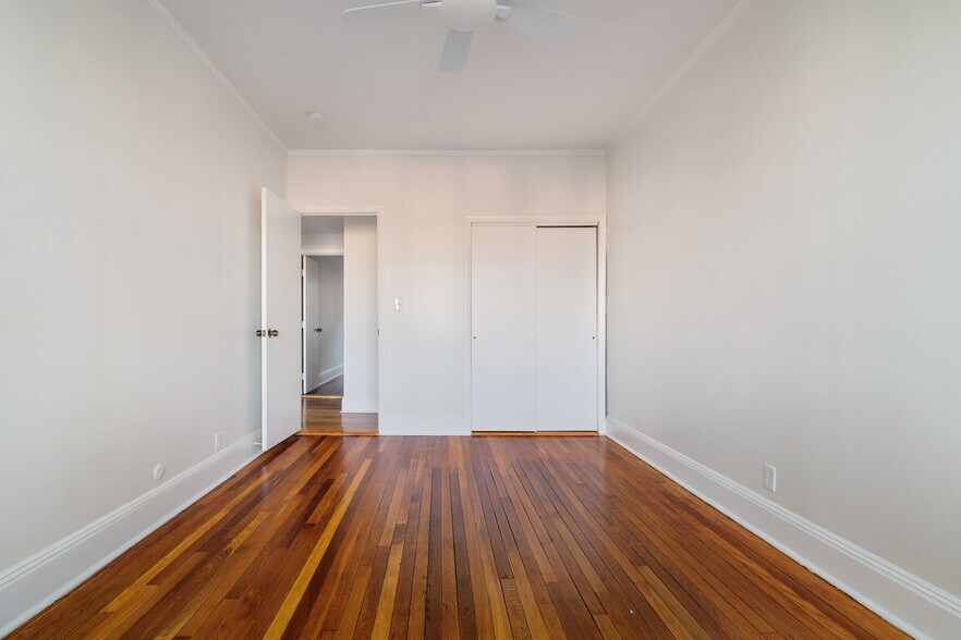 Building Photo - 321 Tappan St