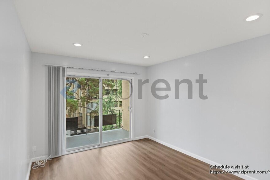 Building Photo - 245 Montecito Ave