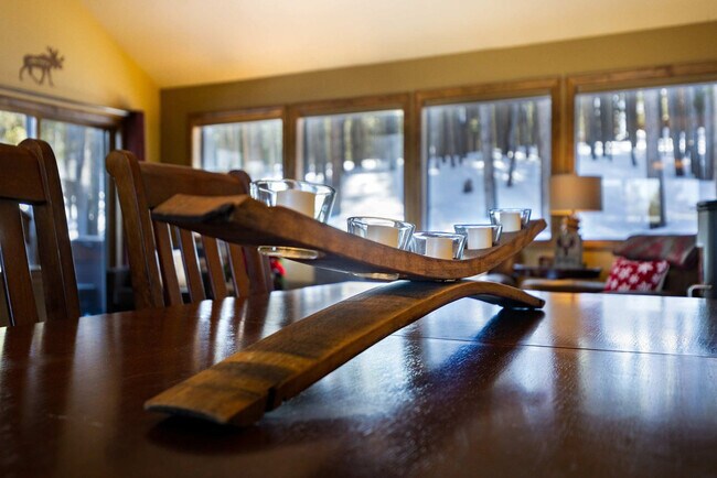 Building Photo - 157 Independence Cir