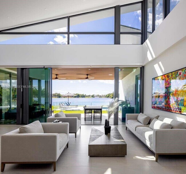 Building Photo - 1830 NE 193rd St