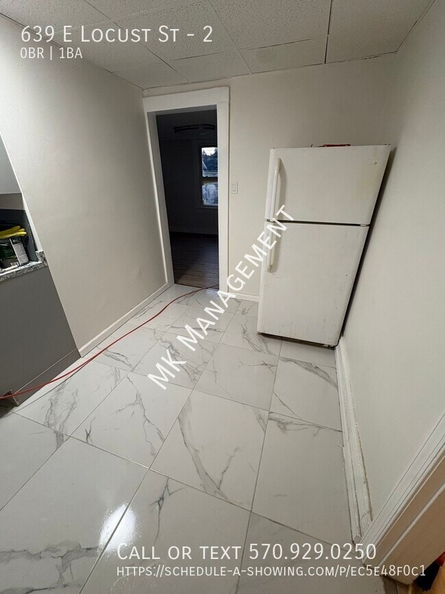 Building Photo - 639 E Locust St