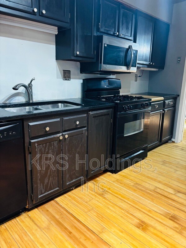 Building Photo - 9629 Groundhog Dr