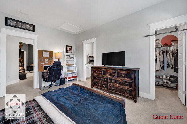 Building Photo - 1754 Sandybrook Dr