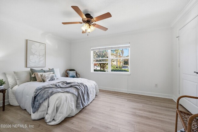 Building Photo - 204 Laguna Villa Blvd