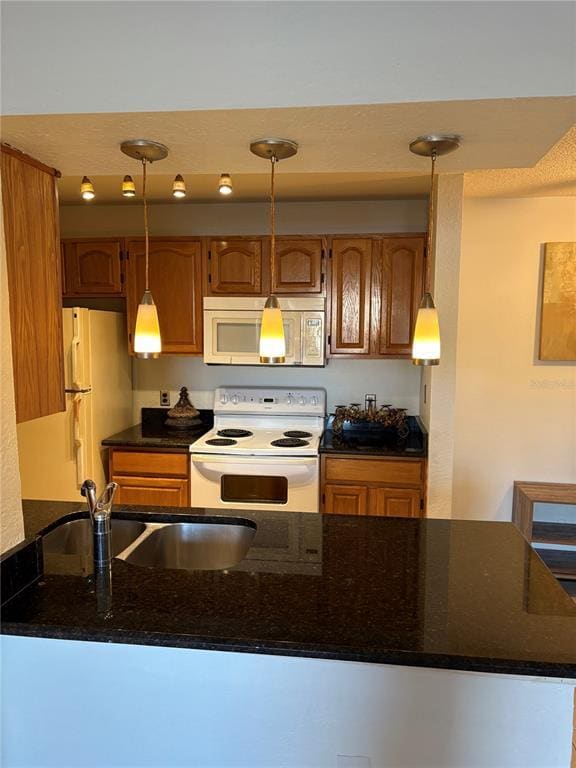 Building Photo - 5601 Rosebriar Way