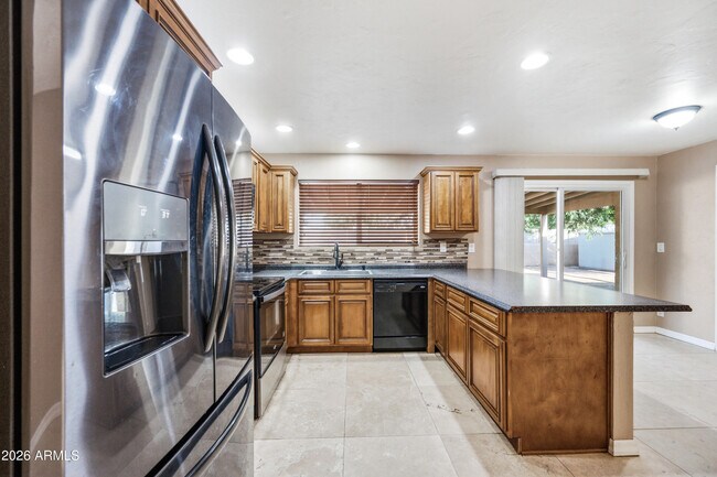 Building Photo - 1717 S 82nd St