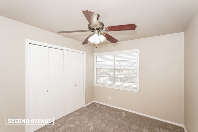 Building Photo - 7608 Deaver Dr