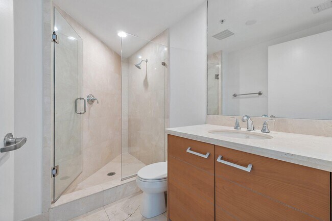 Building Photo - 3630 Gardens Pkwy