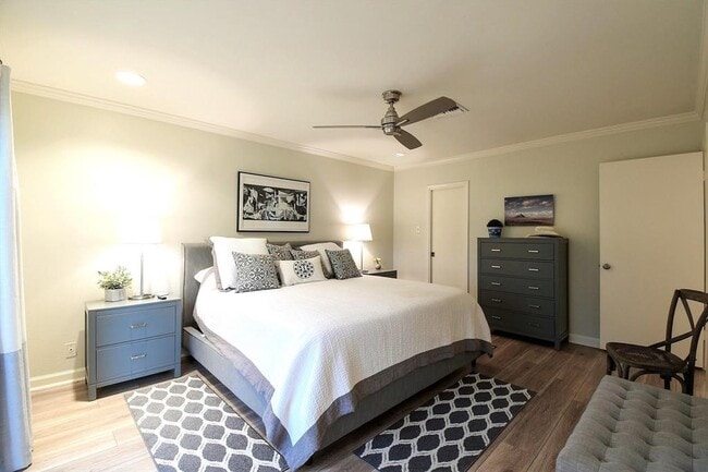 Building Photo - 34122 Pecan Hill Dr