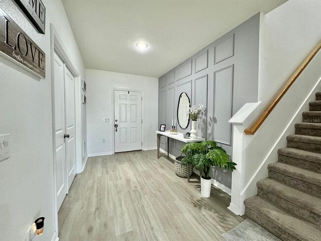 Building Photo - 2900 Ponce Crest Dr