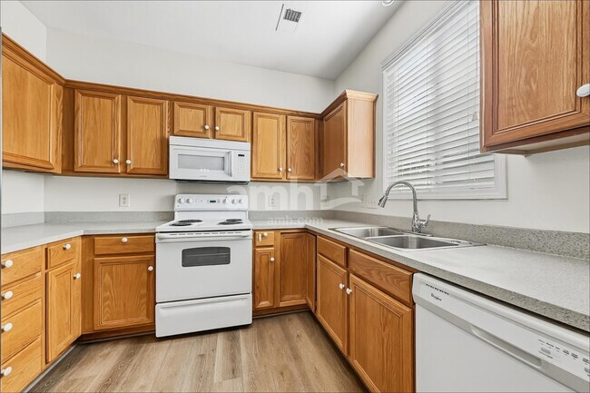 Building Photo - 10412 Cobbler Patch Ct