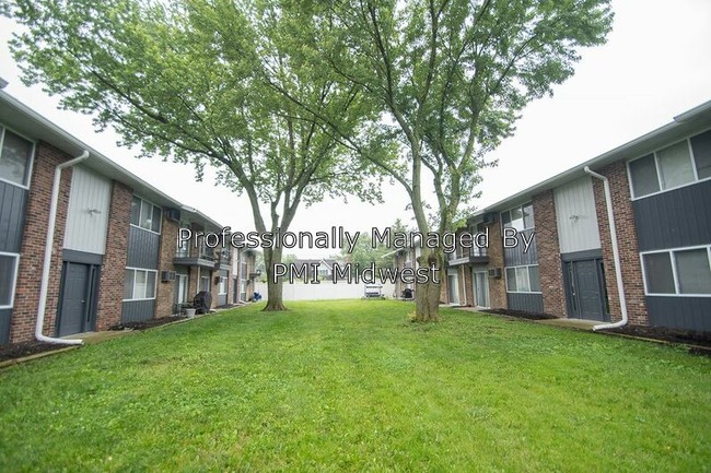 Building Photo - 2400 E Baxter Rd