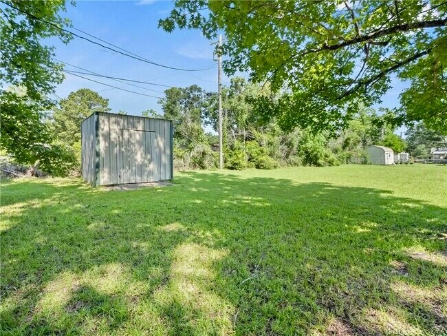 Building Photo - 510 Curtis St